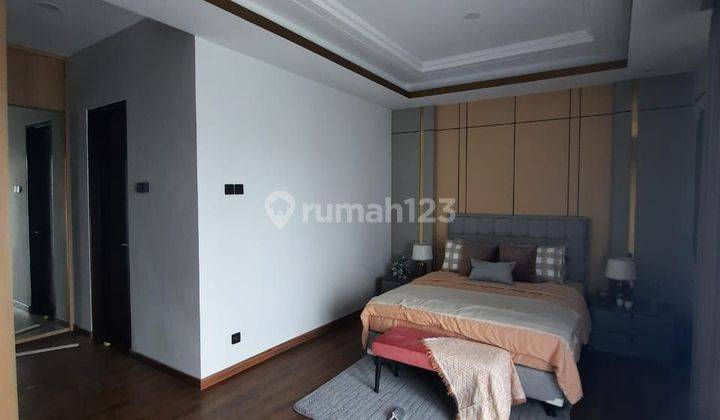 Rumah baru 3 lantai dalam cluster di Pancoran Jakarta Selatan 2