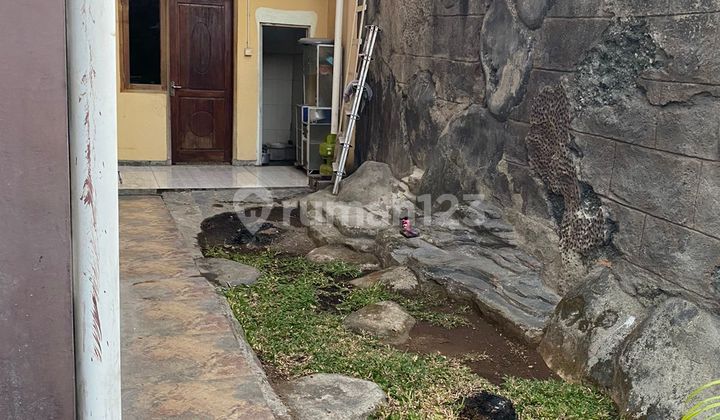 DIJUAL RUMAH MEWAH DEKAT PUSAT KOTA DAN PINTU TOL KARAWANG