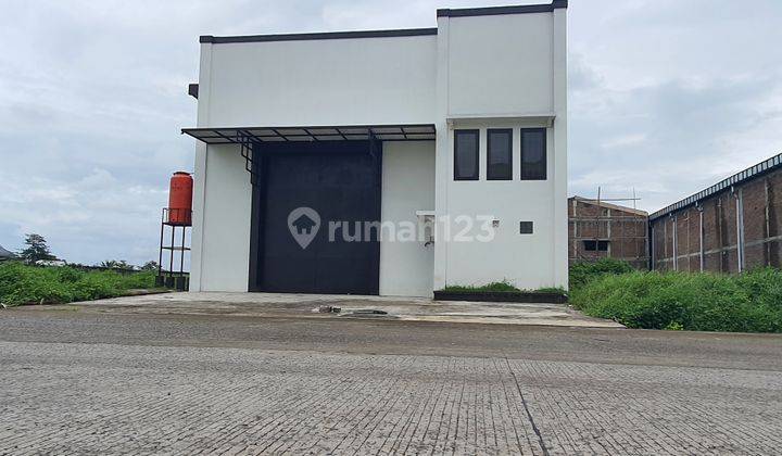 Gudang siap pakai parangloe indah cocok untuk semua jenis usaha  1
