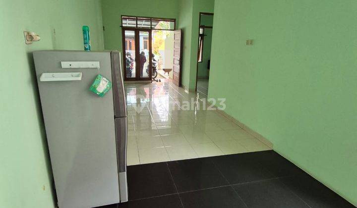 Disewakan Rumah Semi Furnish Dalam Komplek Area Dekat Terminal Cicaheum Bandung 2
