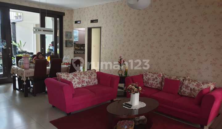 Dijual Rumah Mewah di Cluster Exclusif Antapani Bandung Dijual Rumah Mewah di Cluster Exclusif Antapani Bandung