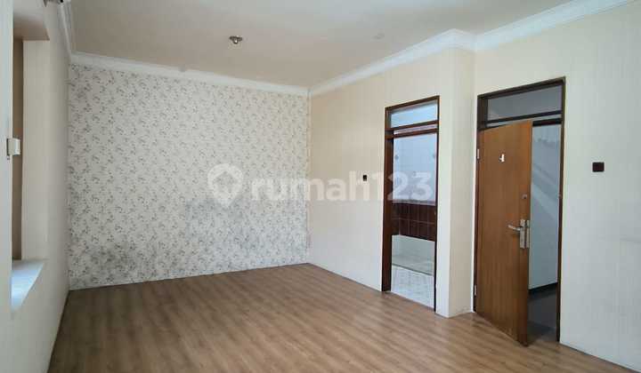 Disewakan Rumah Siap Huni di Batununggal Permai 1