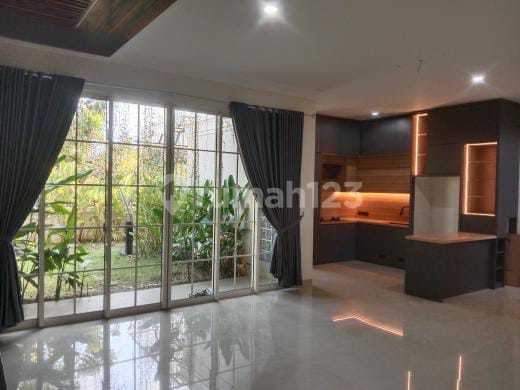 Disewakan Rumah Nyaman Siap Huni di Podomoro Park Bandung Disewakan Rumah Nyaman Siap Huni di Podomoro Park Bandung