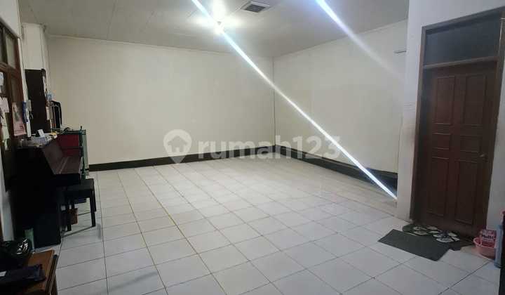 Dijual Rumah Lokasi Strategis Hitung Tanah di Kembar Dijual Rumah Lokasi Strategis Hitung Tanah di Kembar