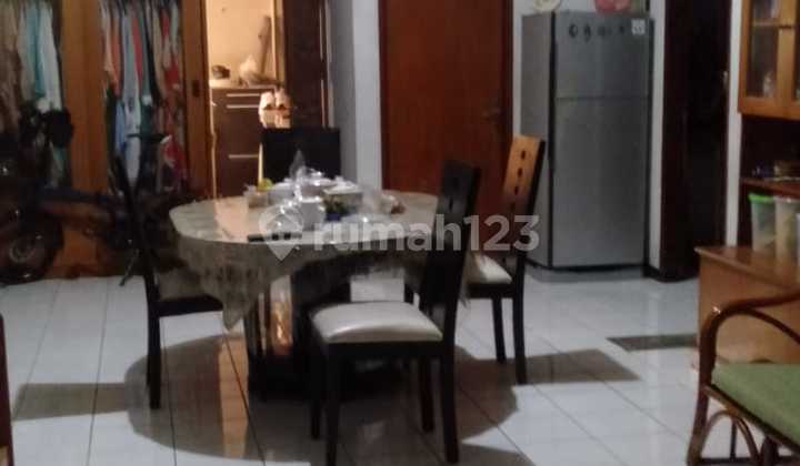 Dijual Rumah Hook Siap Huni di Sayap Lengkong