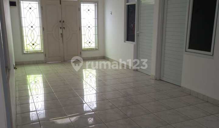 Dijual Harga Wajar Rumah Siap Huni di Panjunan Pusat Kota Bandung Dijual Harga Wajar Rumah Siap Huni di Panjunan Pusat Kota Bandung