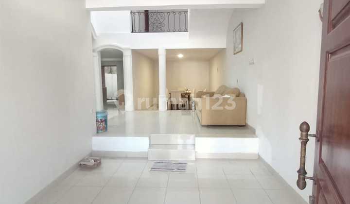 For Rent Semi-Furnished House Ready to Occupy Near ITB For Rent Semi-Furnished House Ready to Occupy Near ITB