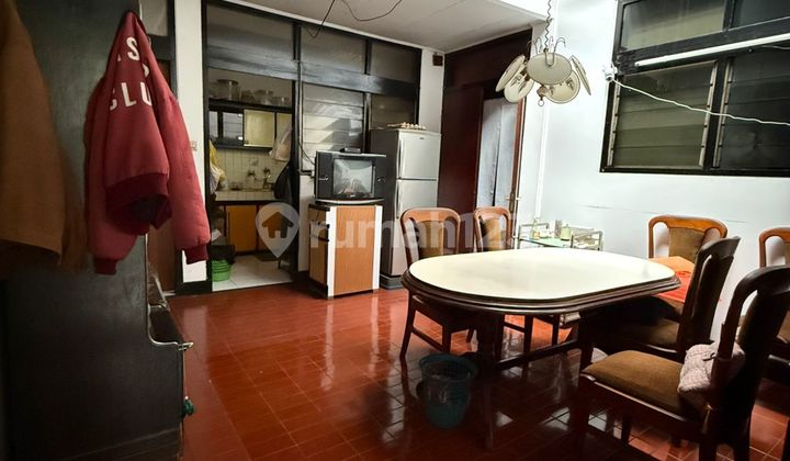 Dijual Tanah dan Bangunan Area Buah Batu Dekat Batununggal 2