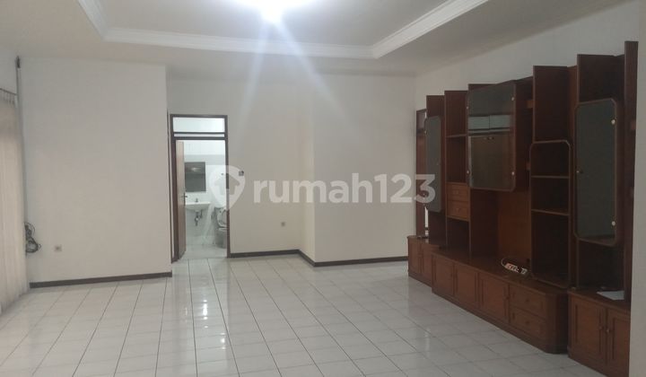 Rumah Nyaman Dalam Komplek Batununggal Bandung Rumah Nyaman Dalam Komplek Batununggal Bandung