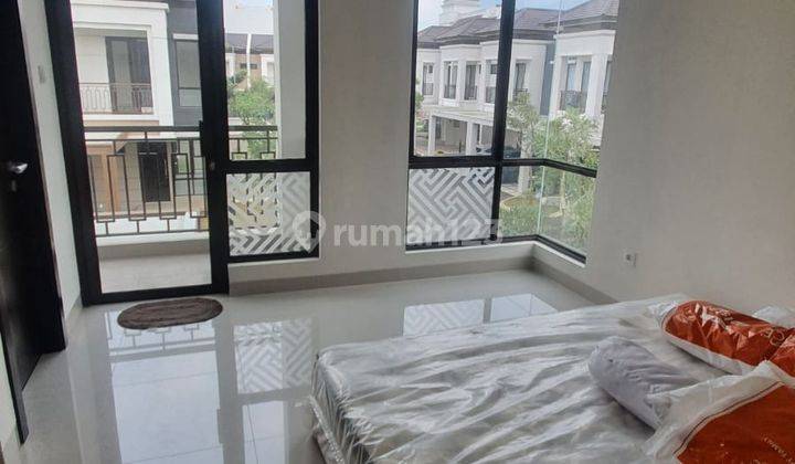 Jual Rumah Murah Hoek Baru di Podomoro 1