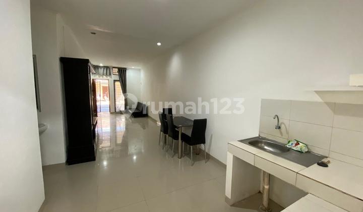 Minimalist House with Strategic Location near STT Telkom Bandung 2