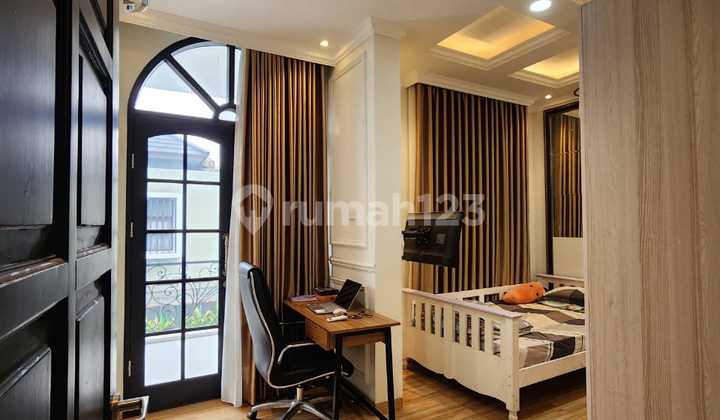 Luxury House for Sale in Antapani, East Bandung