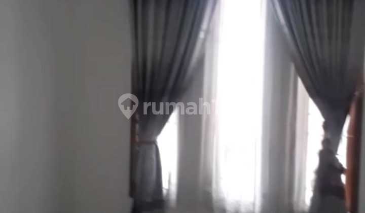 Disewakan Rumah Semi Furnished Strategis Dekat ke Transtudio Mall Turangga Bandung 1