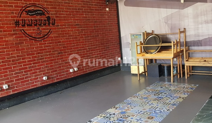 Disewakan Ruko 3 Lantai Strategis Di Kawasan Metro Indah  Mall jl. Soekarno Hatta 1