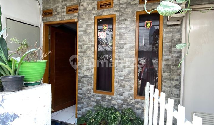 For Sale House and Boarding House with Alley Access in the City Center, Alun-alun Bandung