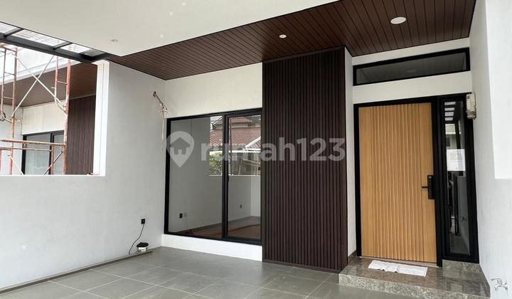 New House 100% Minimalist Modern in Pasirluyu Complex Near Regol Park