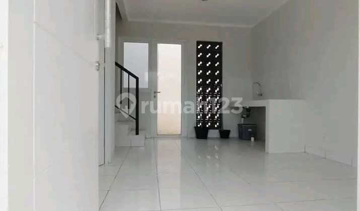 Dijual Rumah Siap Huni di Summarecon Bandung