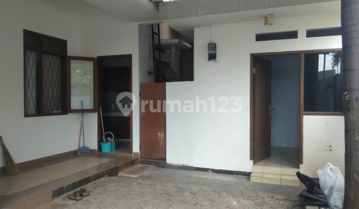 Rumah Semi Minimalis Halaman Luas Turangga Rumah Semi Minimalis Halaman Luas Turangga