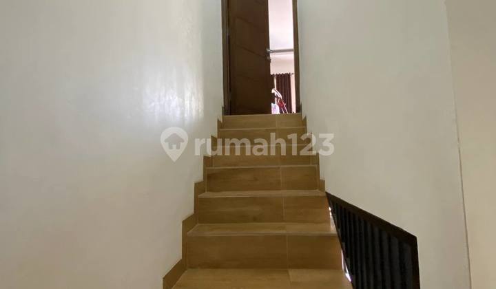 Dijual Rumah Minimalis 2 Lantai di Komplek Arcamanik Bandung 2