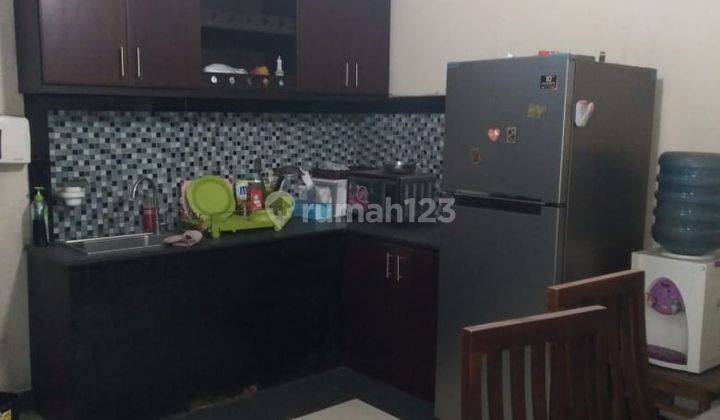 Di Jual Rumah Luas 2 Lantai Full Furnish di Margahayu Raya 2