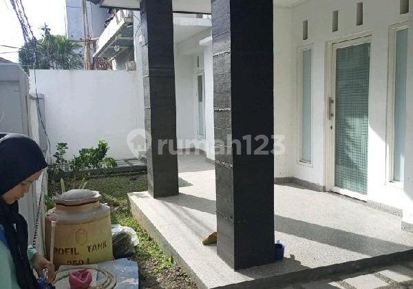 Disewakan Rumah Minimalis modern di Moch ramdan - Bandung Pusat 1