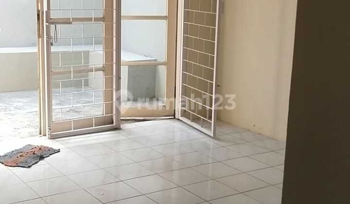 Dijual Rumah 2 Lantai Di Komplek Arya Graha Soekarno Hatta 2