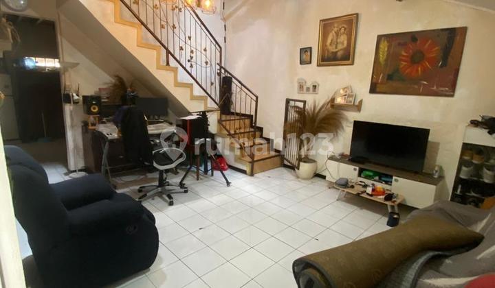 Dijual Rumah Siap Huni di Jalan Uranus Margahayu Raya Bandung