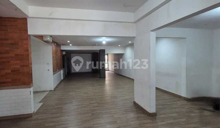 Disewakan Ruang Usaha Strategis Mainroad Sayap Buah Batu Bandung