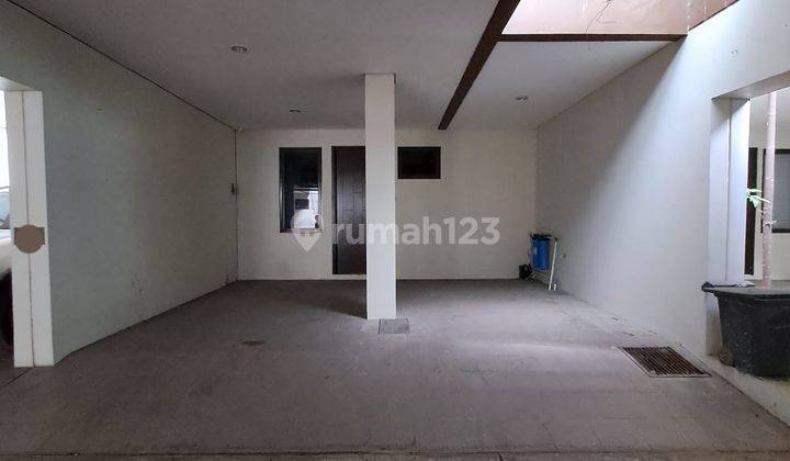 Rumah Bagus Semi Furnished Shm di Greenwich Park Bsd Tangerang 2