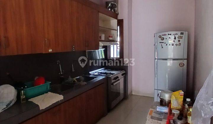 Rumah 2 Lantai di Puspitaloka Bsd Tangerang Hak Milik Posisi Huk 2