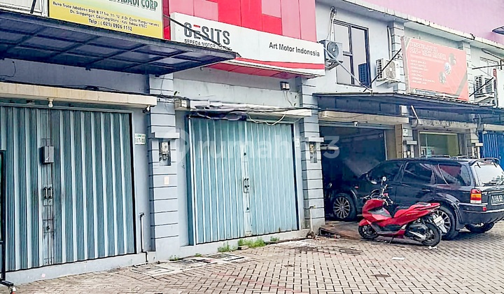 Trace Jababeka Shop House for Quick Sale, Main Road, Ready to Use, Cheapest Price