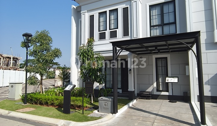 Rumah 2 Lantai Mewah Murah Sumarecon Karawang Ready Siap Huni Strtaegis 2