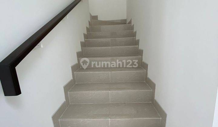 Rumah BARU di Riviera at Puri ukuran 8x15 hadap utara phase 2 10