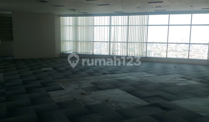 Office at Apl Tower Central Park Tanjung Duren West Jakarta 2