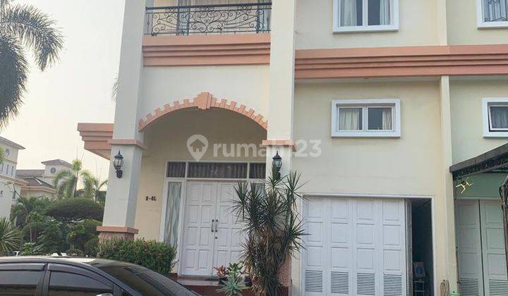 Dijual Townhouse Pluit Samudra Hoek Semi Furnished 1