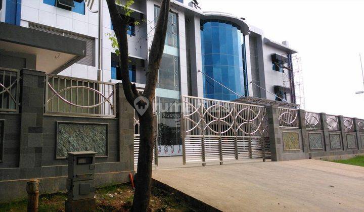 Disewakan Gudang Kantor Bagus Furnish Luas Ada Lift 2