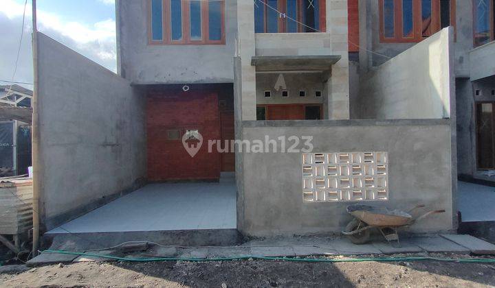 Rumah modern dua lantai ditengah antara teukur umar dan pedungan dengan akses mobil papasan 1