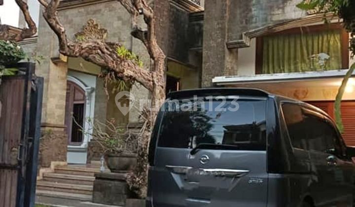 Rumah mewah didaerah elit eksklusif moh yamin renon dengan material sangat berkualitas grade A+ taman luas  1