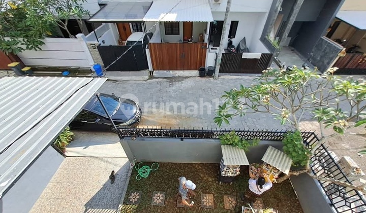 Modern House in a One Gate System Exclusive Complex in Lower Jimbaran Modern House in a One Gate System Exclusive Complex in Lower Jimbaran