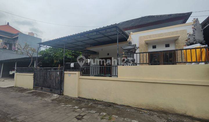Rumah Dengan Carport Besar Halaman Luas Dan Bersih Ditengah Sanur Dan Denpasar Timur Dekat Ke Renon Juga 1