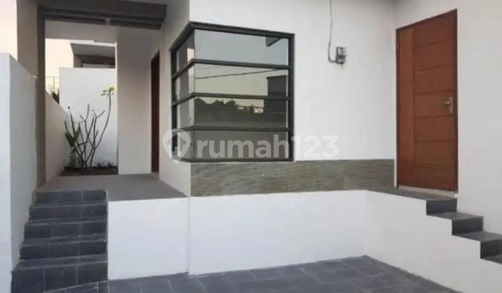 Rumah Pusat Kota Di Daerah Cargo Akses Lega Lebih Dekat Ke Gatot Subroto Barat Kerobokan Dan Padangsambian 2