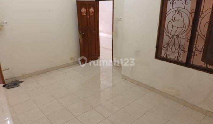 RUMAH HOKIE KEUTAMAAN DALAM NO 8 HAYAM WURUK 4
