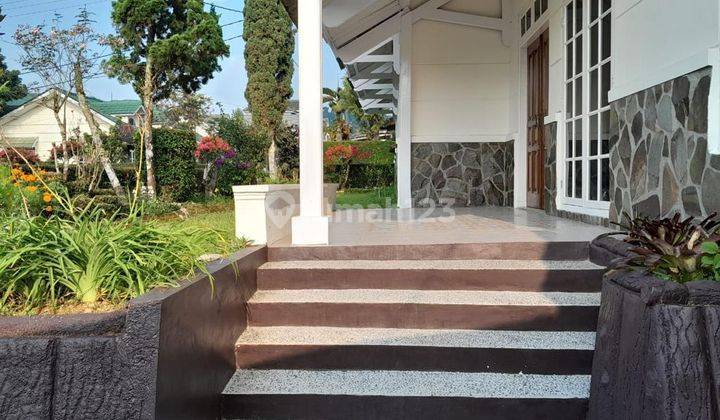 VILLA CANTIK GREEN APPLE GARDEN CIPANAS PUNCAK 4