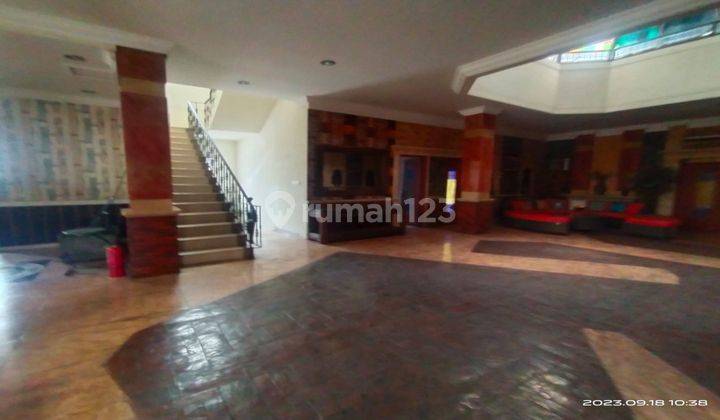 Komplek Bangunan Multiguna Siap Pakai Dan Funished Yg Bagus Untuk Ruangan Kantor Nya 2