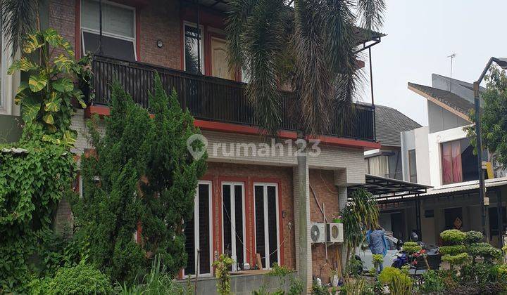 Rumah Hook Di Serenade Lake Dengan 4 Kamar Tidur 2