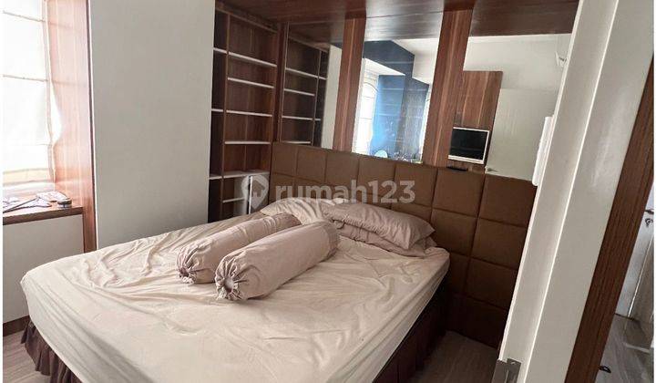 Apartement 2 BR Bagus Urban Heights Residence 1