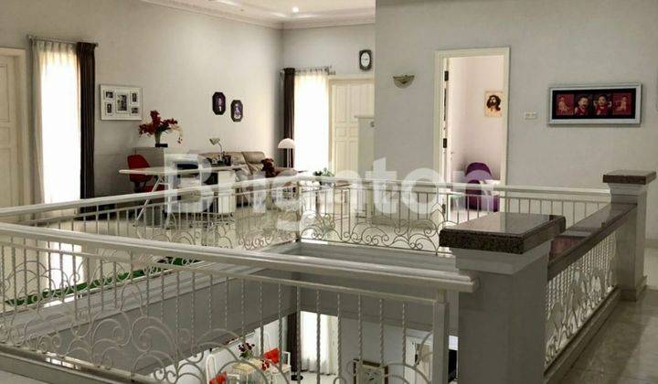 Dijual Rumah Graha Famili Terawat Nyaman View Bagus