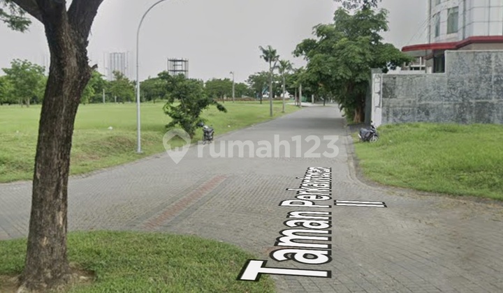 Taman Perkantoran Tanah Kavling Komersial Graha Famili Surabaya Barat