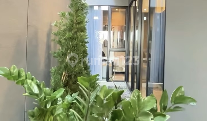 Rumah Greenlake Citraland Type Verdella Lwbar 6 di Surabaya Barat 2