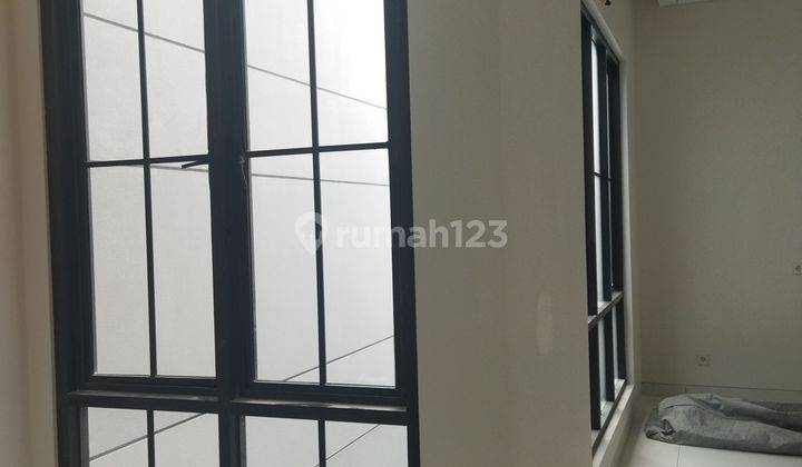 Rumah Baru Gress Di Graha Famili Surabaya Barat 2